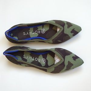 ROTHY'S THE POINT GREEN CAMO WOMEN'S FLAT SHOES